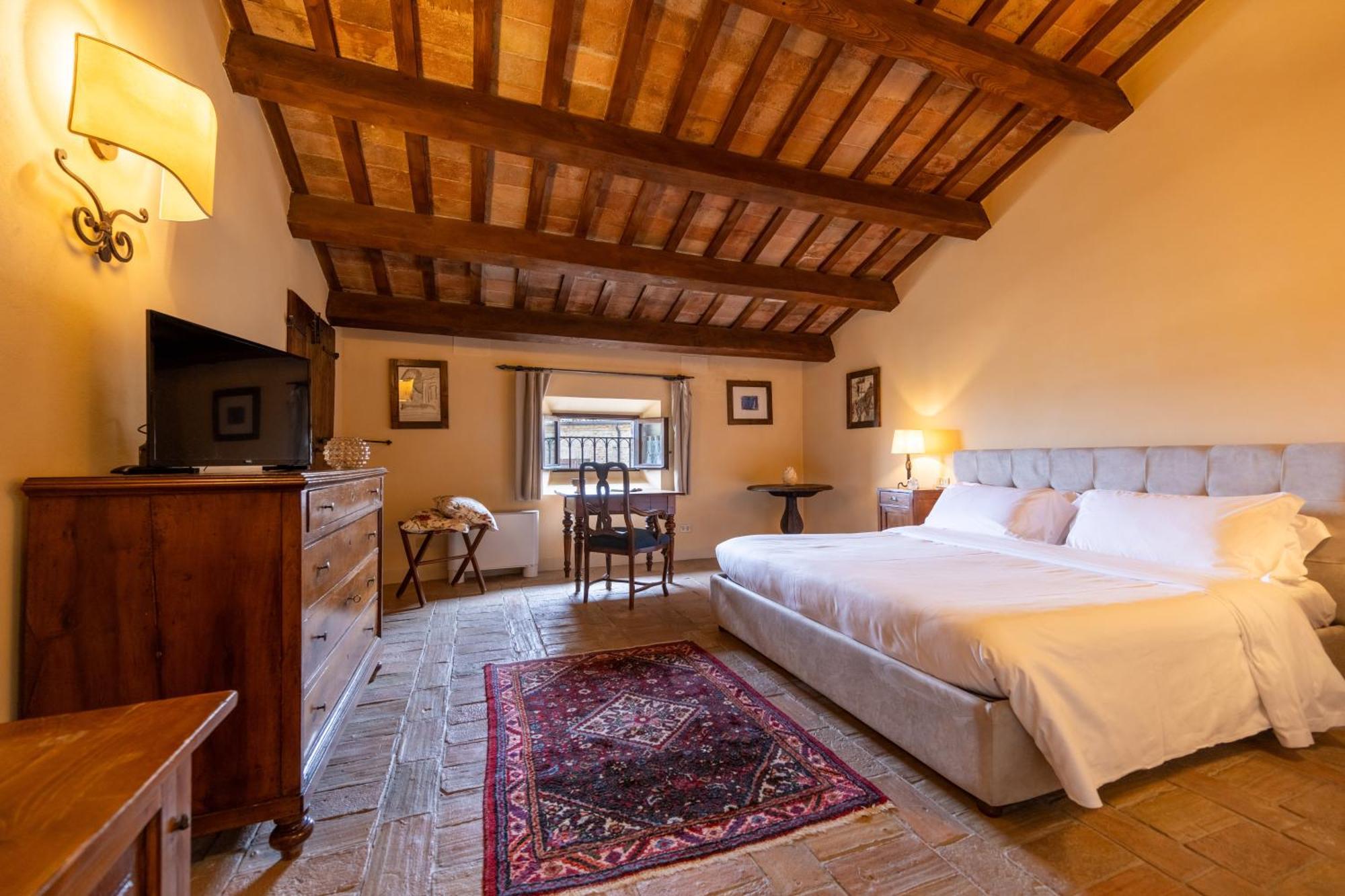 Hotel Palazzo Viviani Castello Di Montegridolfo Exterior foto